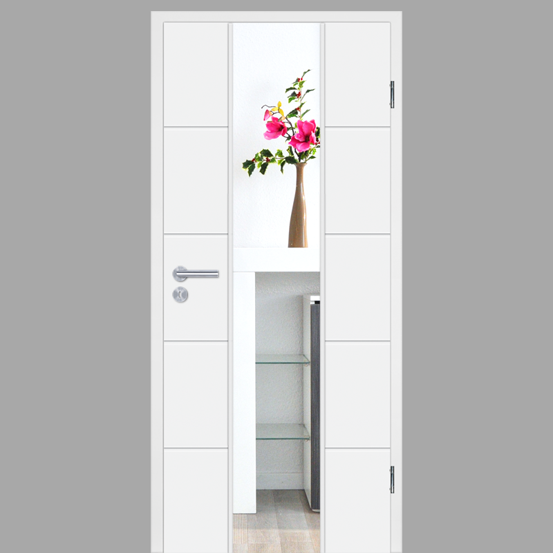 innentür, weiße tür, glasvase deko, blumen, eingebauter schrank